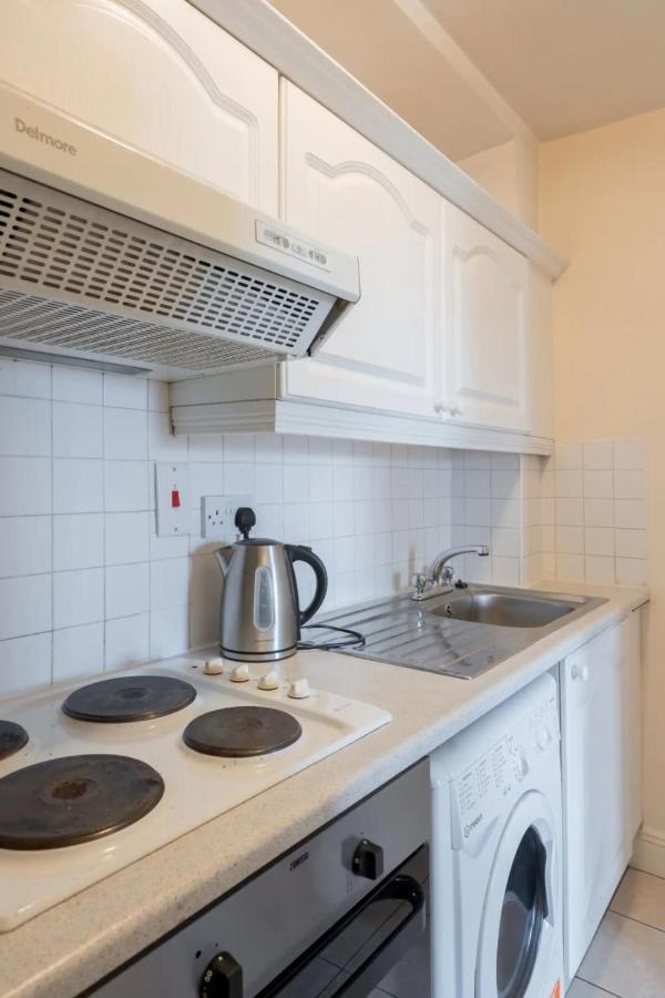 Central 2Bd Flat In Heart Of Dublin Appartement Buitenkant foto