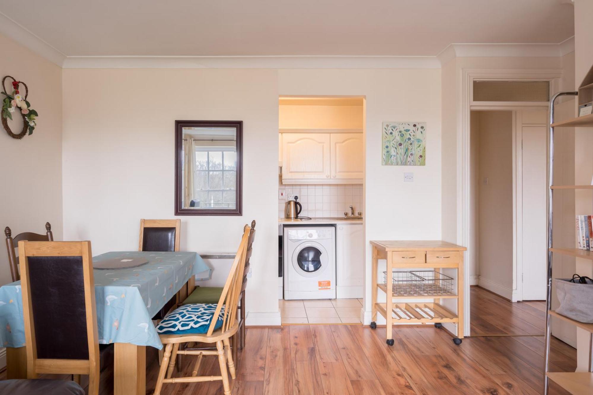 Central 2Bd Flat In Heart Of Dublin Appartement Buitenkant foto